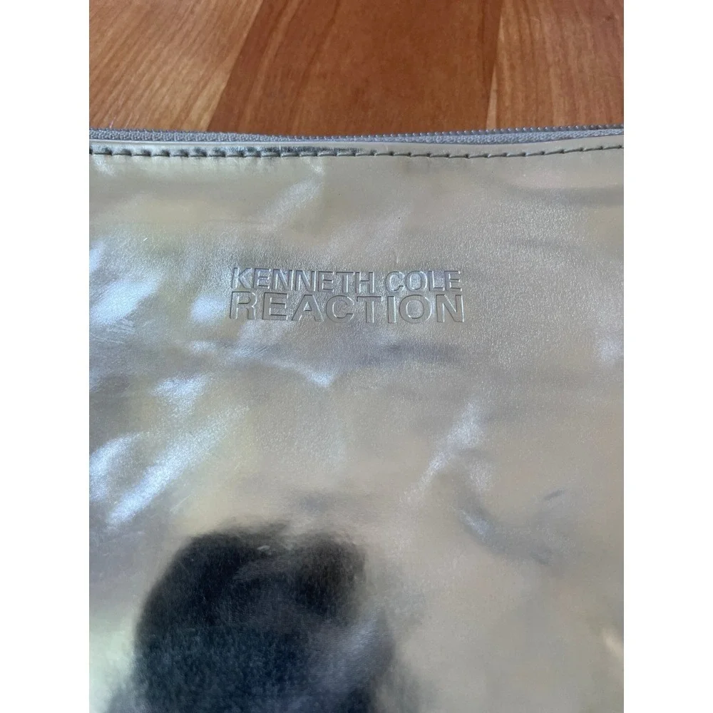 Kenneth Cole Reaction Vintage cosmetic Bag‎